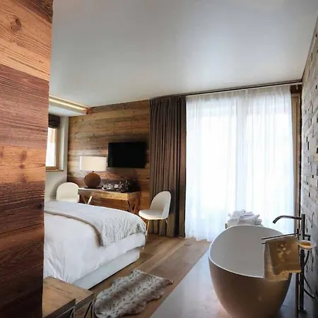 5br Luxurious Contemporary Mountain فيلة *